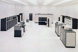 IBM 370/168, credit IBM Archives